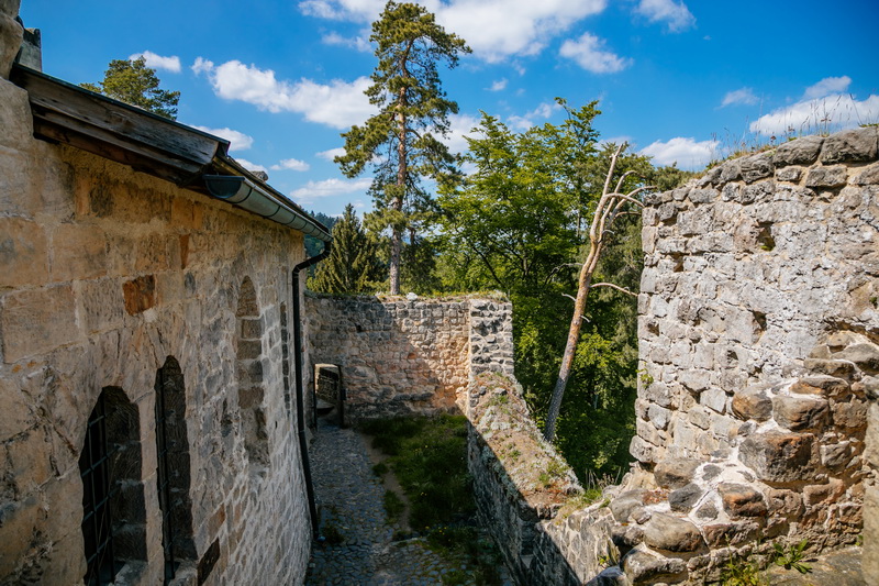 Прогулка по заповеднику Чешский Рай и замок Вальдштейн